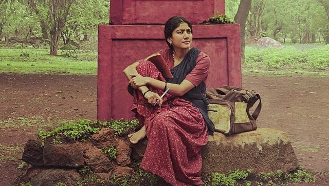 ’விராட பர்வம்’.. காதல் படமா? அல்லது இடதுசாரி இயக்க வரலாற்று படமா?: சினிமா விமர்சனம்!