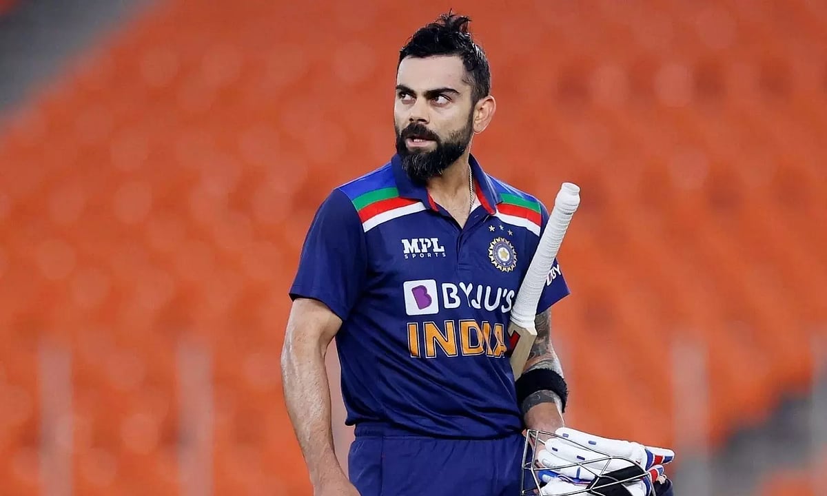 2 போட்டியில் ஆடிவிட்டு நீங்கள் விராட் கோலியை விமர்சிக்கிறீர்களா? -பொங்கி எழுந்த முன்னாள் பாக். வீரர்!