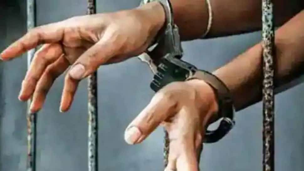 ரூ. 5 லட்சம் பணம் பறிக்க சதி.. இளைஞர் மீது பொய் பாலியல் புகார் கொடுத்த இளம் பெண்: திடுக்கிடும் உண்மை!