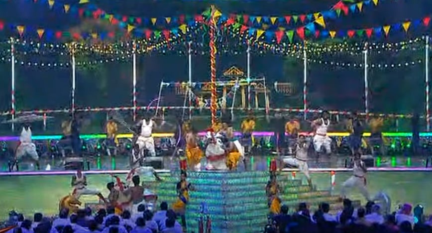 JALLIKATU TO CHESS -செஸ் ஒலிம்பியாட் நிறைவு விழாவில் தமிழர்களின் வீர விளையாட்டுக்கள் ! (PICTURES)