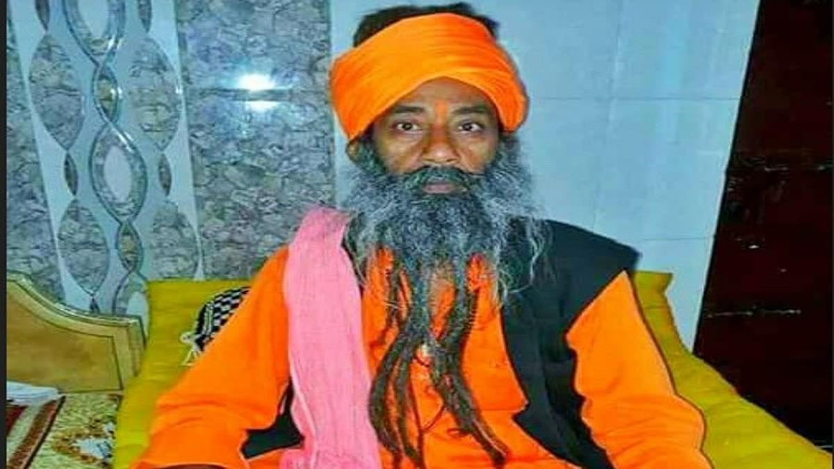 ’நீங்களே வைச்சிக்கோங்க..’ : பாஜக MLA டார்ச்சர் காரணமாக சாமியார் எடுத்த விபரீத முடிவு !