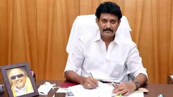 “கலைத் திருவிழா” மூலம் மாணவர்களுக்கு புதிய வெளிச்சம் பாய்ச்சிய பள்ளிக்கல்வித் துறை!