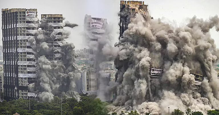 ஒருவர் MISSING..நொய்டா இரட்டை கோபுர இடிப்பின்போது பரபரப்பான அதிகாரிகள்.. இறுதியில் காத்திருந்த அதிர்ச்சி!