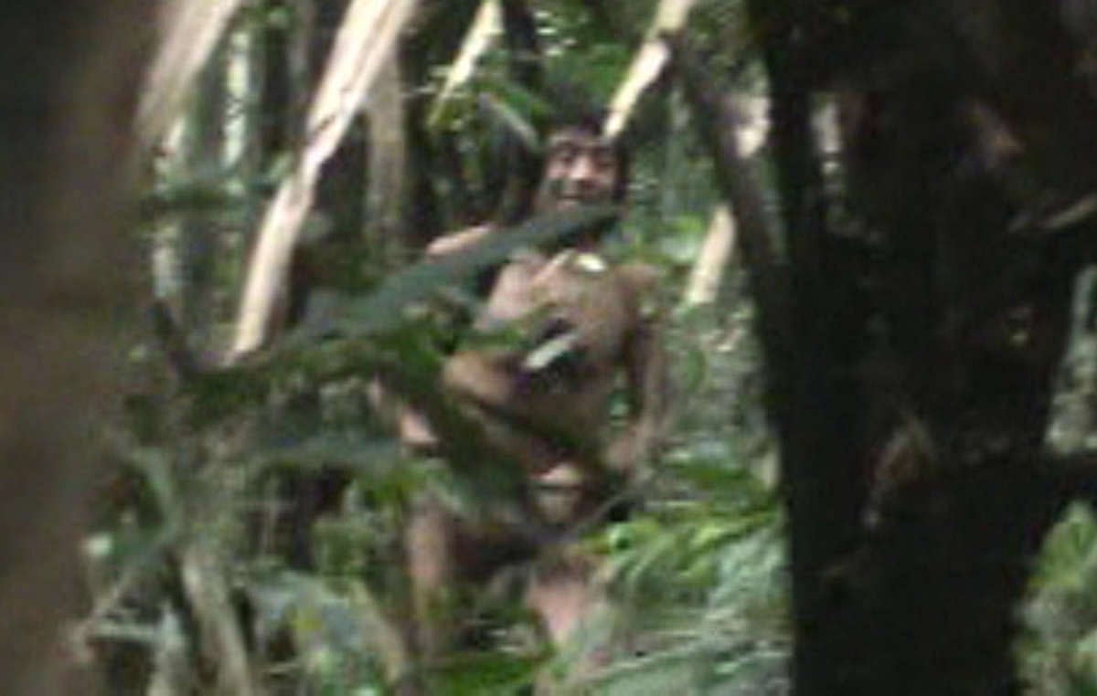 பூர்வீக பழங்குடியினர் இல்லாத பகுதியானது அமேசான்.. காட்டின் கடைசி மனிதரும் உயிரிழந்த சோகம் !