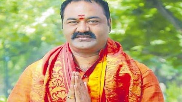 தெலங்கானா பா.ஜ.க தலைவர் தூக்கில் தொங்கிய நிலையில் சடலமாக மீட்பு: போலிஸ் தீவிர விசாரணை!