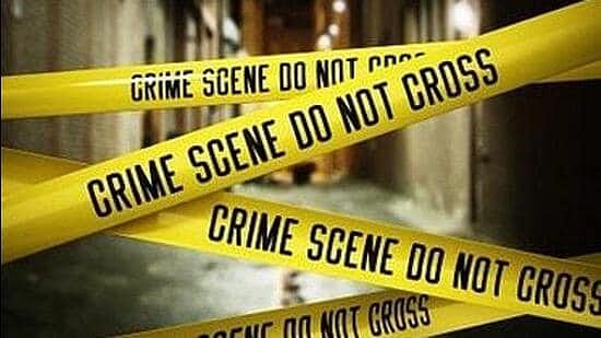 ஒரே குடும்பத்தை சேர்ந்த 6 பேர்.. அடுத்தடுத்த வீடுகளில் அழுகி கிடந்த சடலங்கள் : பகீர் சம்பவம்!