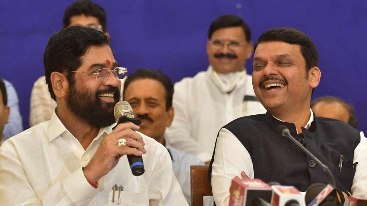 ஆட்சியமைத்து 1 மாதம் ஆகியும் பதவியேற்காத அமைச்சர்கள்.. பா.ஜ.க. அரசியலில் சிக்கித்தவிக்கும்  மகாராஷ்டிரா !