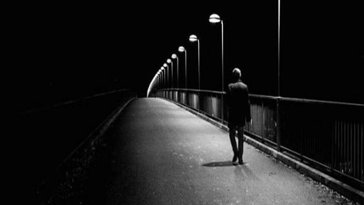 நண்பன் பேசாததால் மன உளைச்சல்.. இளம் பெண் எடுத்த விபரீத முடிவு: பெற்றோர் அதிர்ச்சி!