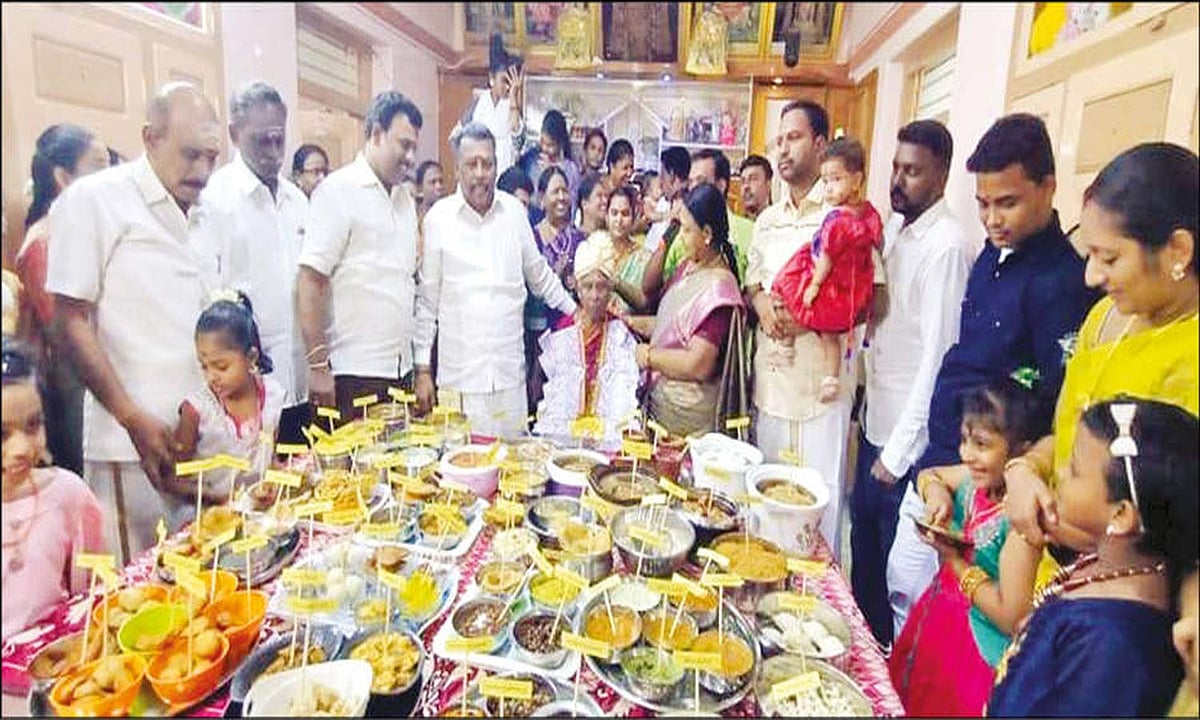 "ஏனென்றால் உன் பிறந்தநாள்.." - 80 வயது மூதாட்டிக்கு 80 வகையான சாப்பாடு.. நெகிழ வைத்த குடும்பத்தினர் !