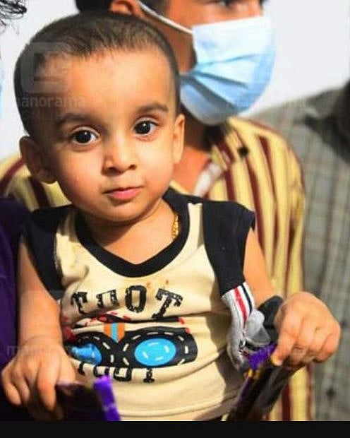 அபூர்வ நோயால் பாதிக்கப்பட்ட தம்பி.. தம்பிக்காக ரூ.46 கோடி திரட்டிய அக்கா உயிரிழப்பு - கேரளாவில் சோகம் !