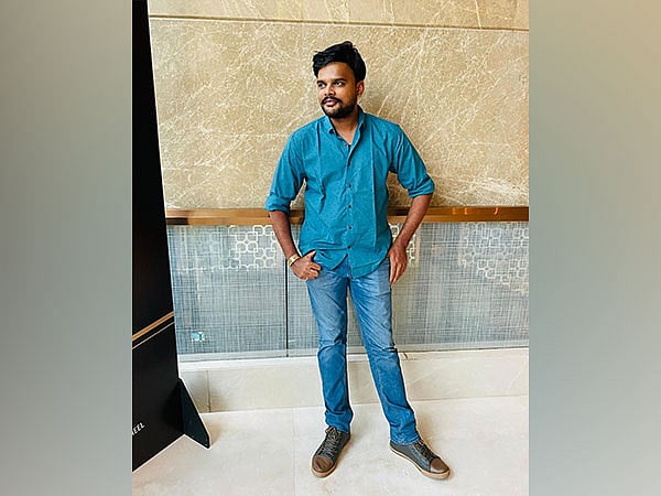 பிரபல VJ கௌஷிக் மாரடைப்பால் மரணம்.. அதிர்ச்சியில் திரையுலகம்..ரசிகர்கள் சினிமா பிரபலங்கள் இரங்கல் !