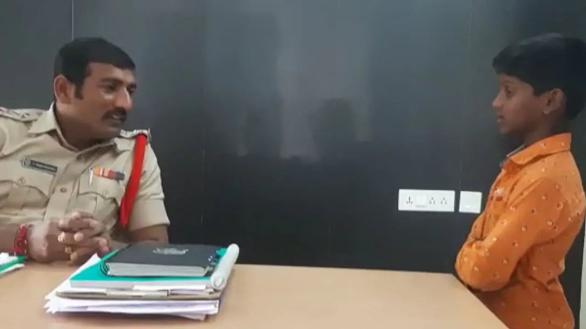 தந்தை மீது காவல் நிலையத்தில் புகார் கொடுத்த 9 வயது சிறுவன்.. தெலங்கானாவில் அதிர்ச்சி : பின்னணி என்ன ?