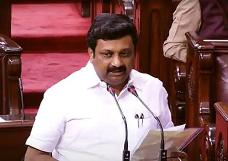 தேசிய ரயில்,போக்குவரத்து பல்கலைக்கழக பெயரை இந்தியில் மாற்றும் ஒன்றிய அரசு.. திமுக எம்.பி கடும் கண்டனம் !