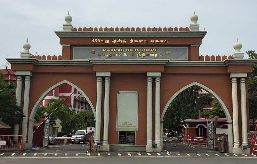 “வங்கிகளில் 4,000 கோடி ரூபாய் அளவிற்கு கடன் பெற்று மோசடி” : ஆதாரங்கள் - சாட்சியங்களை 
 அழிக்க வாய்ப்பு!