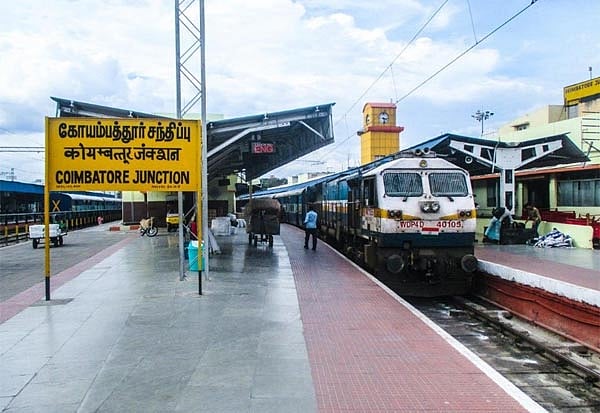 'யாரும் ஏமாந்துடாதிங்க'.. Loan App-ல் சிக்கலில் மாட்டிக் கொண்ட பெண்: கண்ணீர் மல்க புகார்!