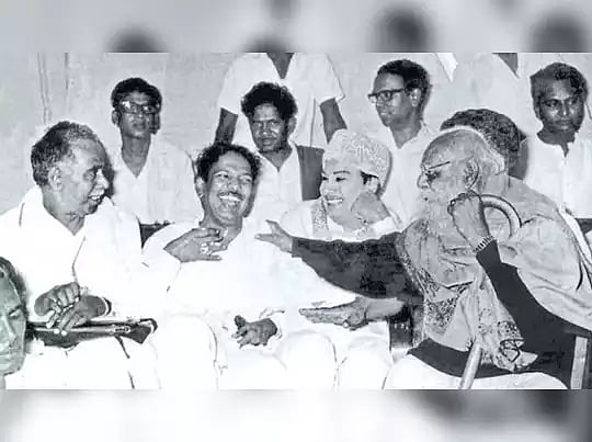 "அனைத்து துறையிலும் வடஇந்தியாவை விட முன்னேறிய தமிழ்நாடு" -புள்ளிவிவரத்தோடு அம்பலப்படுத்தும் கட்டுரை !