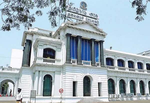அரசு கொண்டு வந்த புதிய விதி செல்லும்.. அர்ச்சகர்கள் நியமனம்  தொடர்பான வழக்கில் உயர்நீதிமன்றம் தீர்ப்பு!