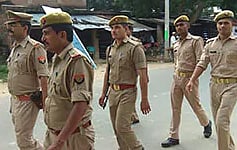 காட்டுப்பகுதியில் 18 வயது இளம் பெண் கூட்டு பாலியல் வன்கொடுமை: உ.பி-யில் தொடரும் கொடூரம்!