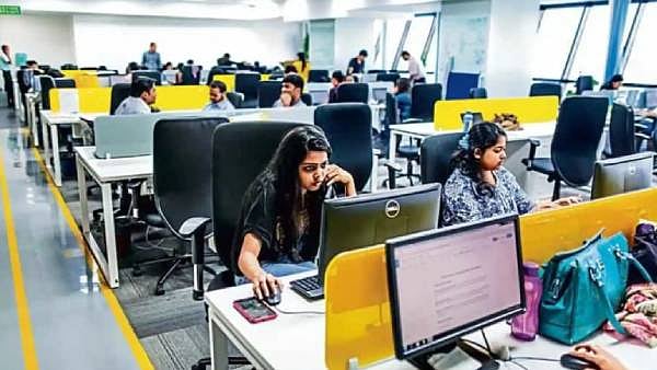 ’90% பணியாளர்கள் தங்களின் வேலையை விட விருப்பம்’.. ஆய்வில் வெளியான அதிர்ச்சி தகவல்!