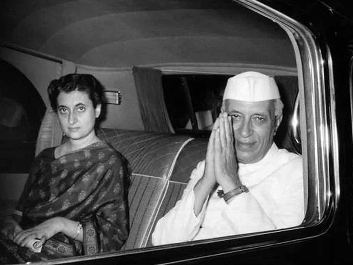 "பிரிட்டிஷாரின் ஆசையில் மண்ணைப் போட்டு, நாட்டை பொன்னைப் போல பாதுகாத்தவர் நேரு" - முரசொலி புகழாரம் !