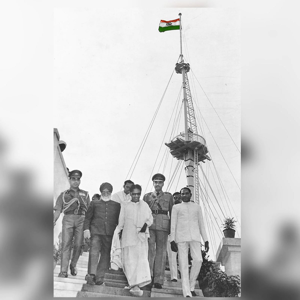 "மூவண்ணக் கொடியையும்,விடுதலைக்காகப் பாடுபட்ட தியாகிகளையும் போற்றுவோம்"-முதலமைச்சர் மு.க.ஸ்டாலின் கடிதம் !