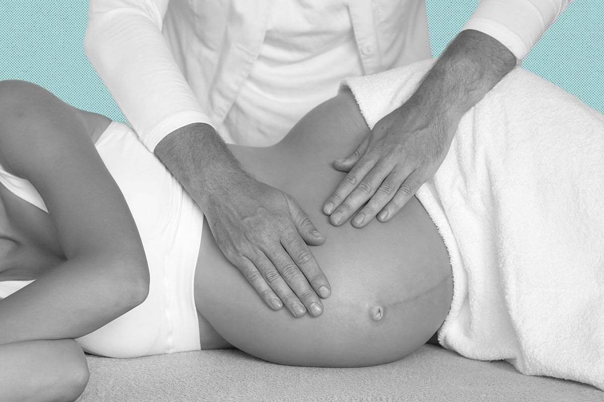 நிறைமாத கர்ப்பிணிக்கு வீட்டிலேயே பிரசவம்.. உறவினர்கள் செயலால் தாய், குழந்தைக்கு நேர்ந்த அவலம் !