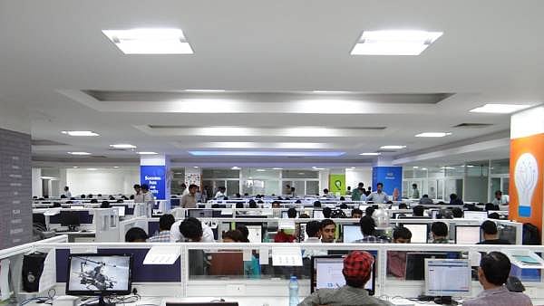 IT நிறுவனங்களில் போனஸ் நிறுத்தம்?.. ஊழியர்கள் அதிர்ச்சி: நிறுவனங்கள் எடுத்த முடிவு சரியா? பின்னணி என்ன?