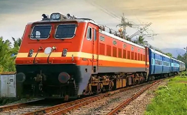 இனி 5 வயதுக்குட்பட்ட குழந்தைகளுக்கும் டிக்கெட் கட்டாயமா.. ? அதிர்ச்சி தகவலுக்கு ரயில்வேயின் பதில் என்ன ? 