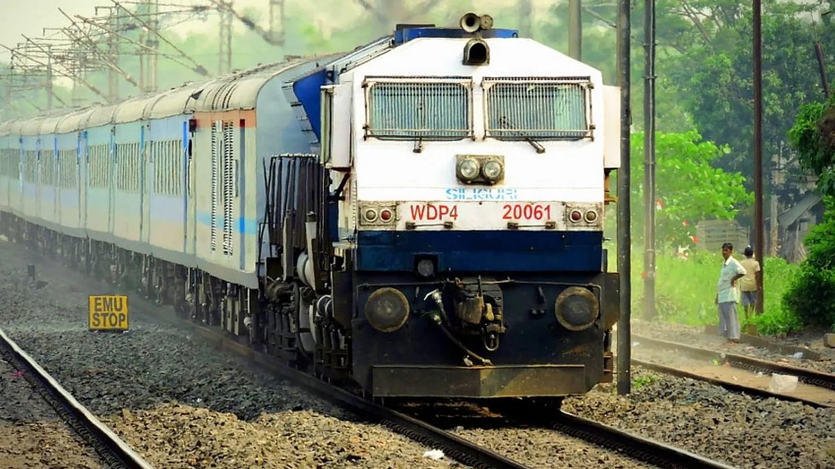 அரியானா : பாலியல் அத்துமீறல் : ஓடும் இரயிலில் இருந்து தள்ளி இளம்பெண் கொலை.. குழந்தை கண்முன் நடந்த கோரம் !