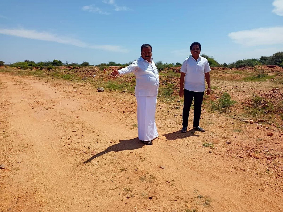 AIIMS விவகாரம் - “ஏற்கனவே இருந்த ஒத்த செங்கல்லையும், பெயர் பலகையையும் காணவில்லை”: சு.வெங்கடேசன் MP சாடல்!