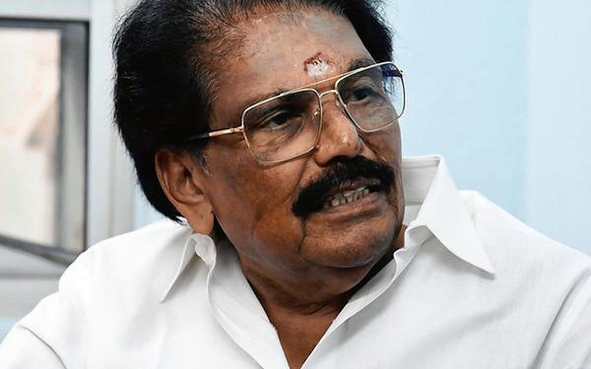 அரசு மீது குறைசொல்ல எதுவும் இல்லாததால் மக்களை திசை திருப்ப பார்க்கும் OPS: பதிலடி கொடுத்த அமைச்சர் KKSSR!