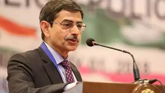 இந்து யார்?, சனாதன தர்மத்தின் கொள்கை என்ன?: RTI மூலம் ஆளுநருக்கு 19 கேள்விகளை எழுப்பிய வழக்கறிஞர்!