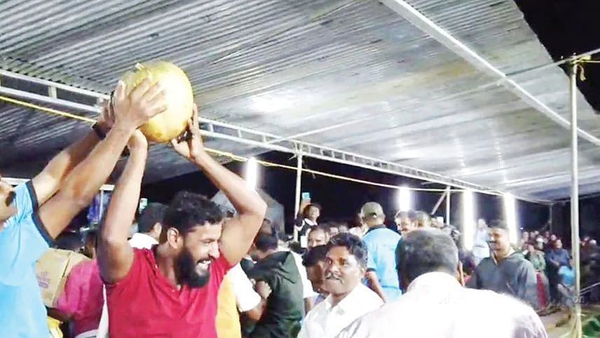 கேரளாவில் ரூ.47,000க்கு ஏலம் போன பூசணிக்காய் - அப்படி என்ன ஸ்பெஷல் ?