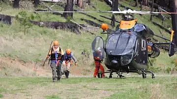 இறந்ததாக அறிவிக்கப்பட்ட நபர்..17 நாள்களுக்குப் பிறகு உயிருடன் வந்த ஆச்சரியம்..நிலநடுக்கத்தால் வந்த சோகம்!