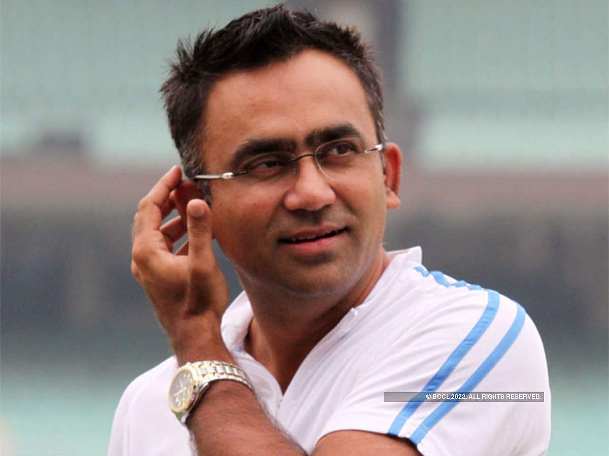 "விராட் கோலியை அவர் வழியில் விடுங்க,, டிஸ்டர்ப் செய்யாதீங்க" - BCCI-க்கு முன்னாள் வீரர் அறிவுரை !