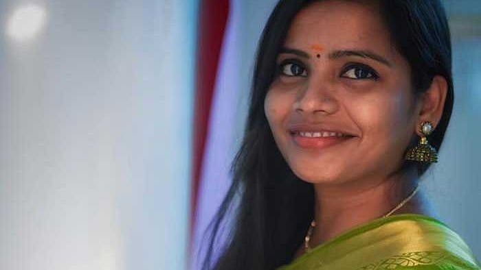 காதல் விவகாரம்..  'வாய்தா' பட நடிகை எடுத்த விபரீத முடிவு: திரையுலகம் அதிர்ச்சி!