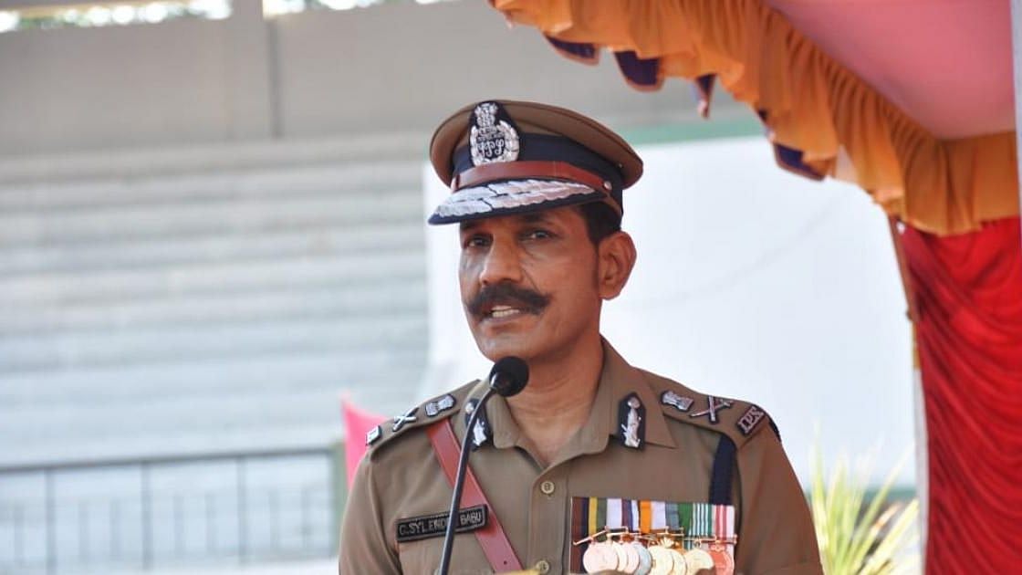 “மண்ணெண்ணெய் பாட்டில் வீசிவர்கள் மீது நடவடிக்கை - சில உண்மைக் குற்றவாளிகள் கைது” : DGP எச்சரிக்கை!