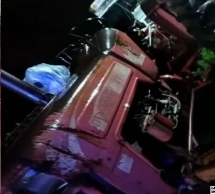 டிராக்டரை பறிமுதல் செய்த ஊழியர்கள்.. தடுத்து நிறுத்திய கர்ப்பிணி பெண்ணை டிராக்டரை ஏற்றி கொன்ற கொடூரம்!