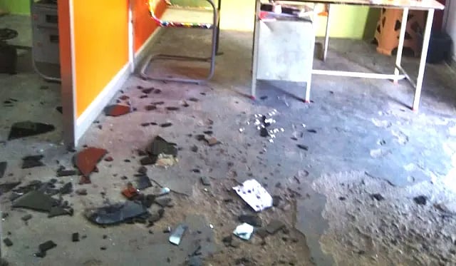 உணவகம் அடித்து உடைப்பு.. பணியாளர்களை தாக்கிய இந்து முன்னணி அமைப்பினர் அதிரடி கைது !