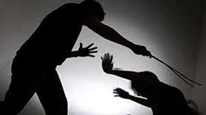 உபி :BIKE-ஐ தொட்டதால் பட்டியிலின மாணவனுக்கு நேர்ந்த சோகம்- வகுப்பறையில் பூட்டி கம்பியால் தாக்கிய ஆசிரியர்