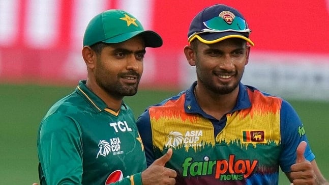 PAK vs SL இறுதி போட்டியில் இந்திய ரசிகர்களுக்கு அனுமதி மறுப்பு.. கொதித்தெழுந்த ரசிகர்கள்.. நடந்தது என்ன ?