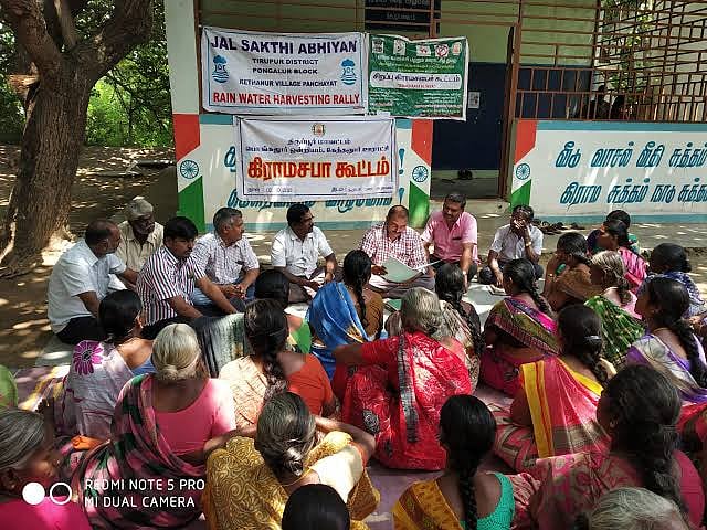 கிராம சபை கூட்டம் : பள்ளி தலைமை ஆசிரியர்களுக்கு அதிரடி உத்தரவு பிறப்பித்த பள்ளிக்கல்வித்துறை !