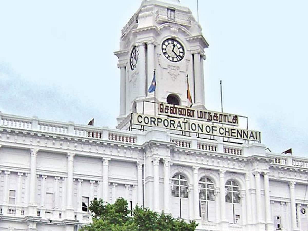 சாலையில் மாடுகள் சுற்றி திரிந்தால் ரூ.3000 அபராதம்.. உரிமையாளர்களை எச்சரித்த சென்னை மாநகராட்சி!