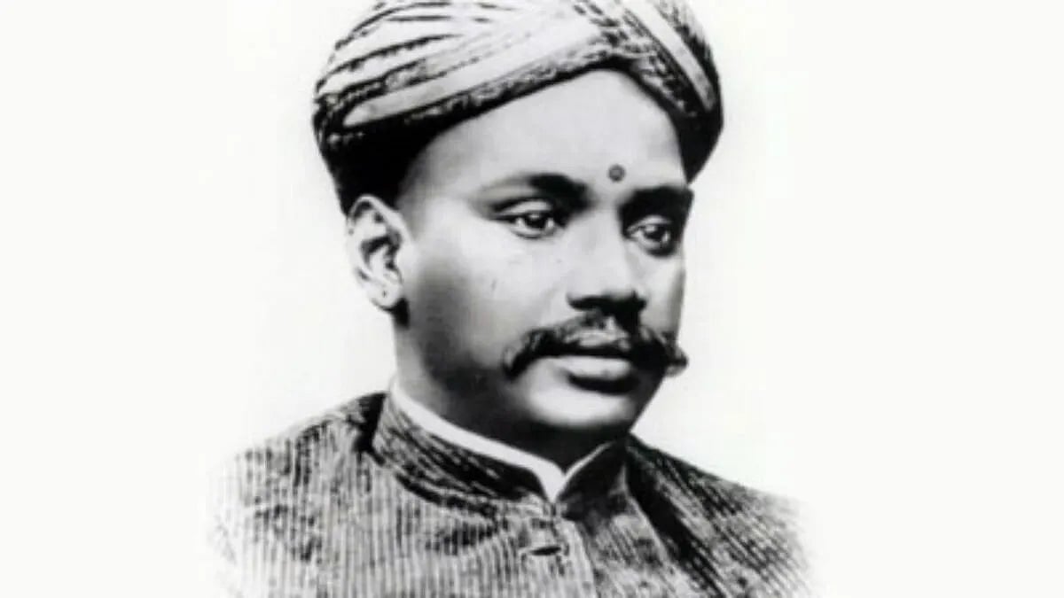 "விடுதலைப் போராட்ட வரலாற்றில் தியாகம் என்பதற்கு அடையாளம் வ.உ.சி-யின் முகம்": முரசொலி புகழராம்!