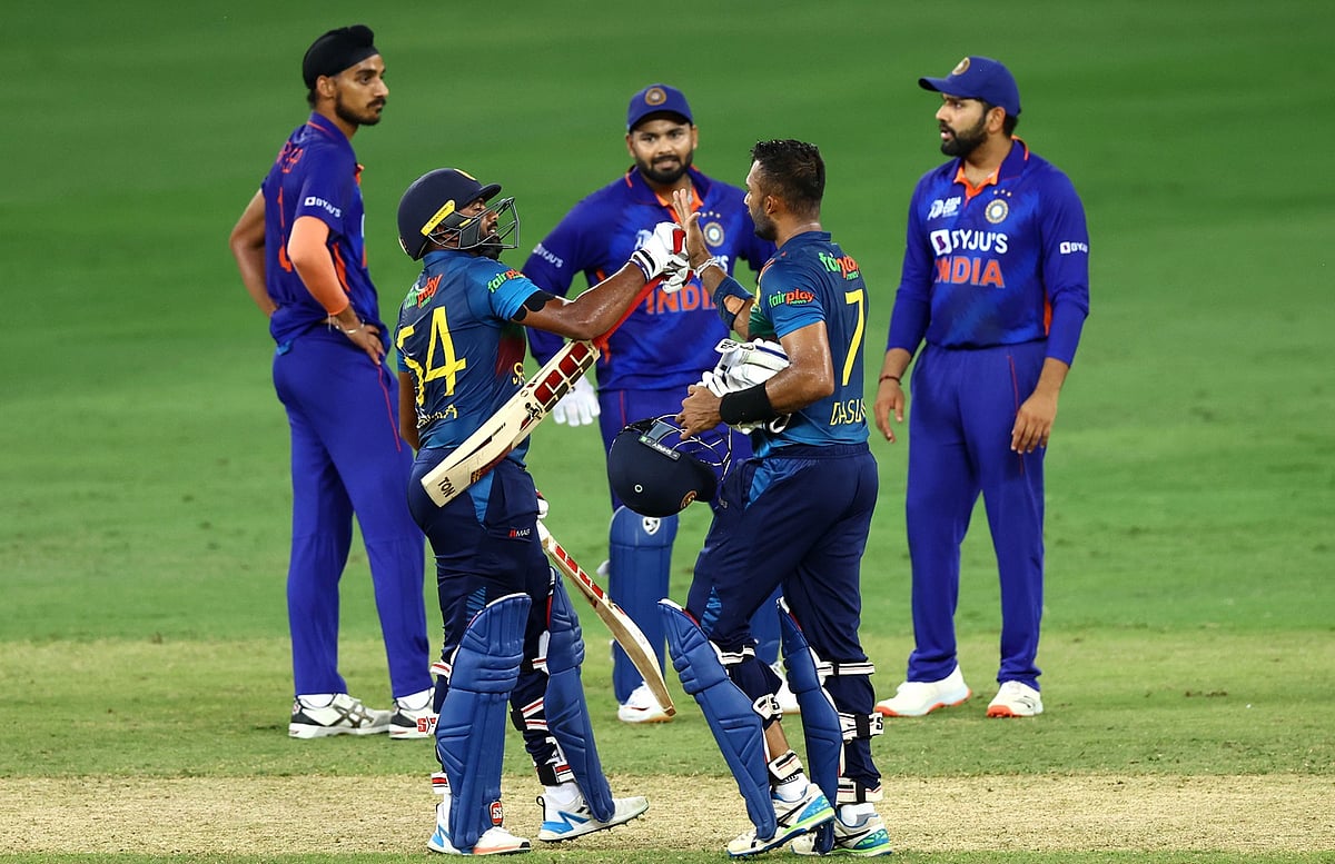 ஆசிய கோப்பையில் இந்தியா இன்னும் வெளியேறவில்லை.. இது நடந்தால் இறுதிப்போட்டிக்கு சென்று விடலாம் ! 