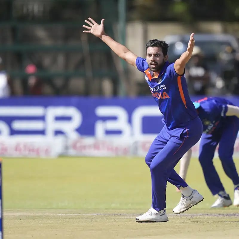 ”தோல்வி கிடக்கட்டும், முதலில் இதற்கு விளக்கம் கொடுங்கள்” -BCCI-யின் ஆவேசமாக கேள்வி எழுப்பிய கவாஸ்கர் ! 