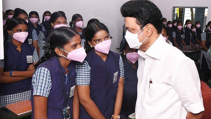 ஆண்களுக்கு நிகராக பெண்களும் படிக்கலாம் என்ற நிலையை உருவாக்கியது திராவிட இயக்கம்தான்: முதல்வர் பெருமிதம்!