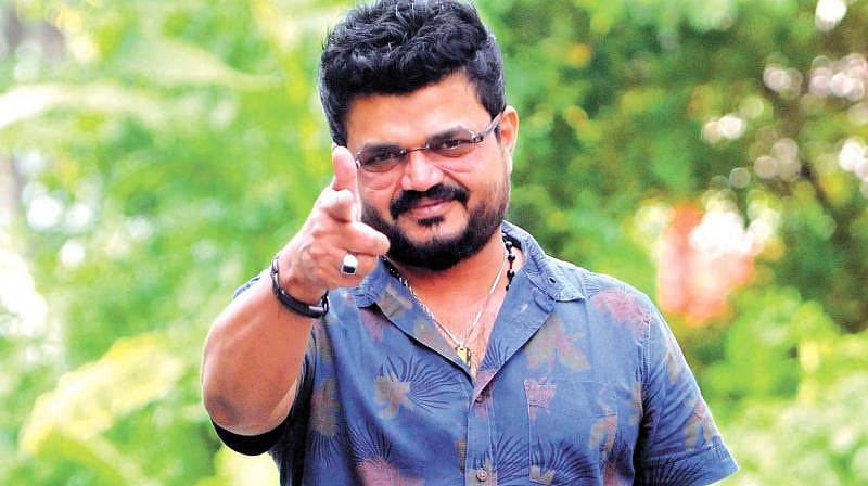 விறுவிறுப்பான த்ரில்லர் திரைக்கதை.. பரபரப்பான அனுபவத்தை தரும் ‘ஈஷோ’ திரைப்படம்.. #MovieReview!