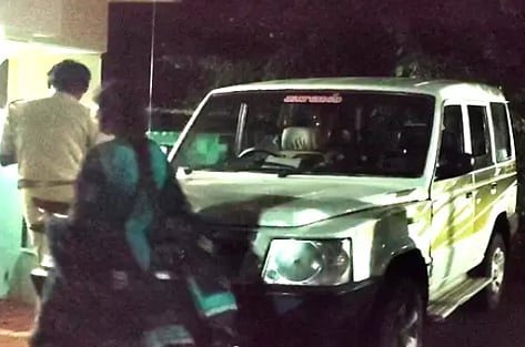 விஷம் குடித்து மகனுடன் தாய் தற்கொலை.. போலிஸாரிடம் சிக்கிய உருக்கமான கடிதம்!