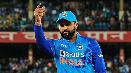 "இந்த முறை கோப்பை நமக்குதான், அதற்கு நிறைய திட்டம் தீட்டியுள்ளோம்" - ரோஹித் சர்மா உறுதி !